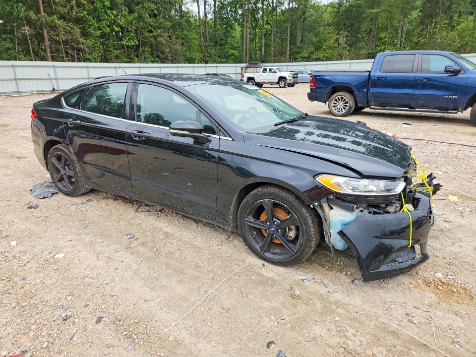 Photo 4 from auction – 2016 FORD FUSION with VIN 3FA6P0H71GR296007