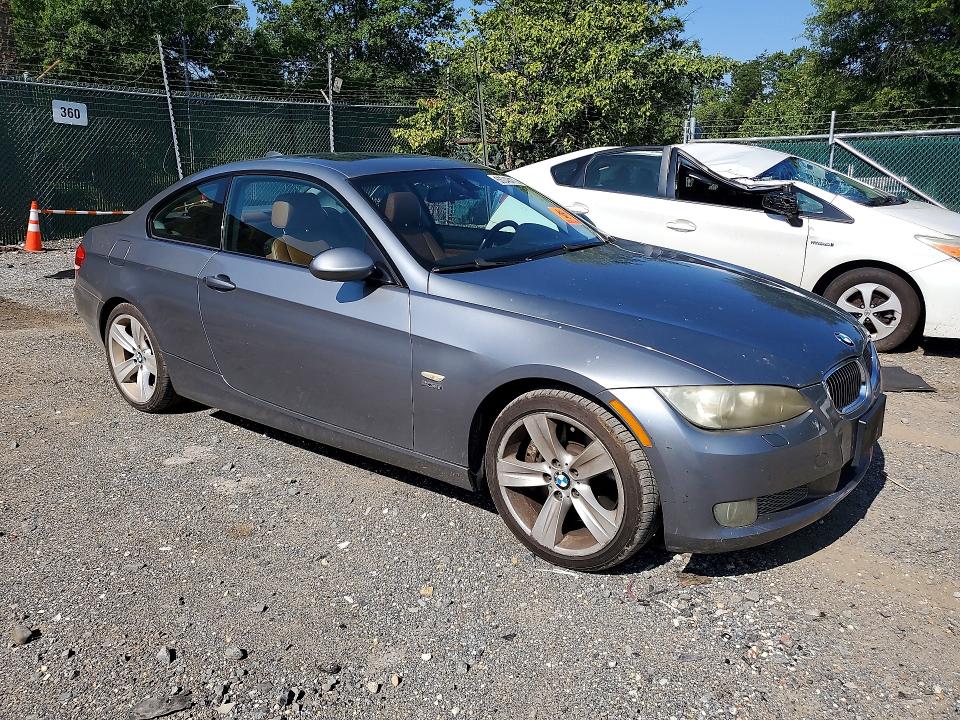 Photo 4 from auction – 2009 BMW 335 with VIN WBAWC73539E067562