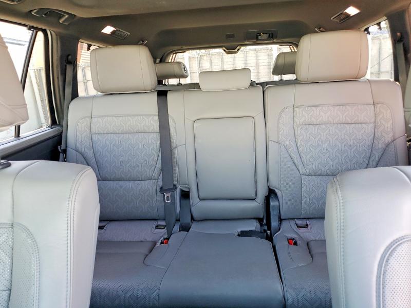 Photo 10 from auction – 2025 TOYOTA SEQUOIA with VIN 7SVAAABA3SX053028