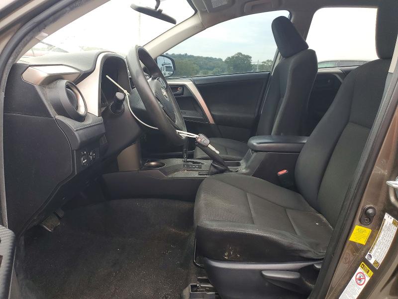 Снимка 7 от търг – 2014 TOYOTA RAV4 с VIN JTMZFREV7ED033771