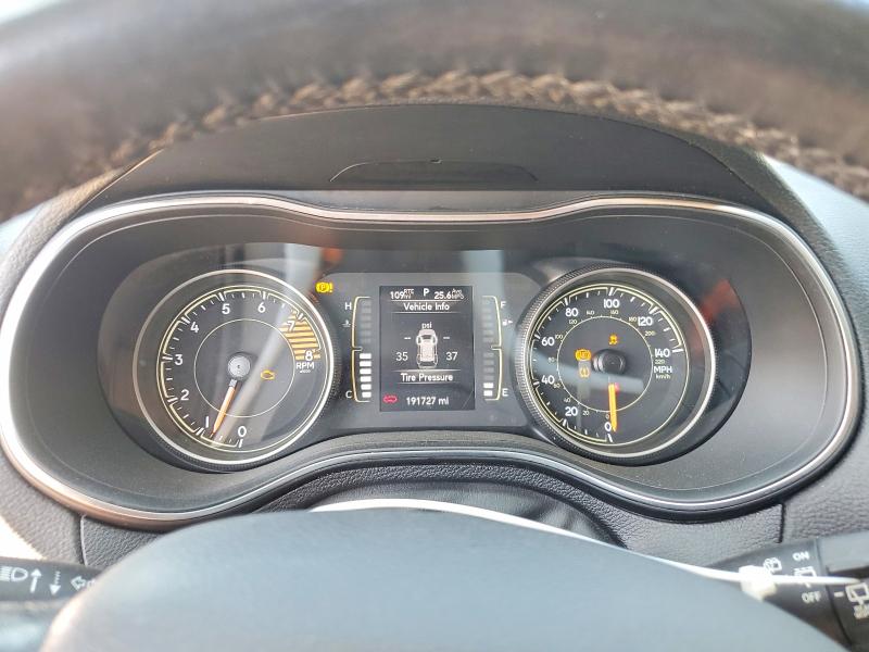 Photo 9 from auction – 2019 JEEP CHEROKEE with VIN 1C4PJMLX8KD420919