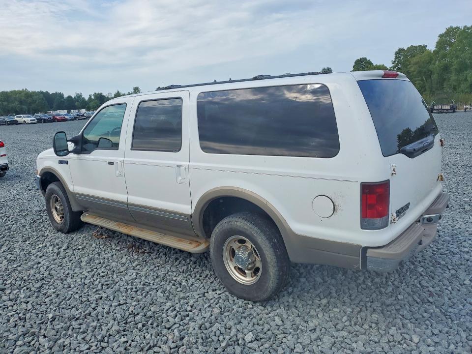 Foto 2 de la subasta – 2002 FORD EXCURSION con VIN 1FMNU43S22ED22686
