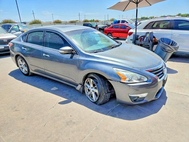Photo 4 from auction – 2015 NISSAN ALTIMA with VIN 1N4AL3AP5FN300675