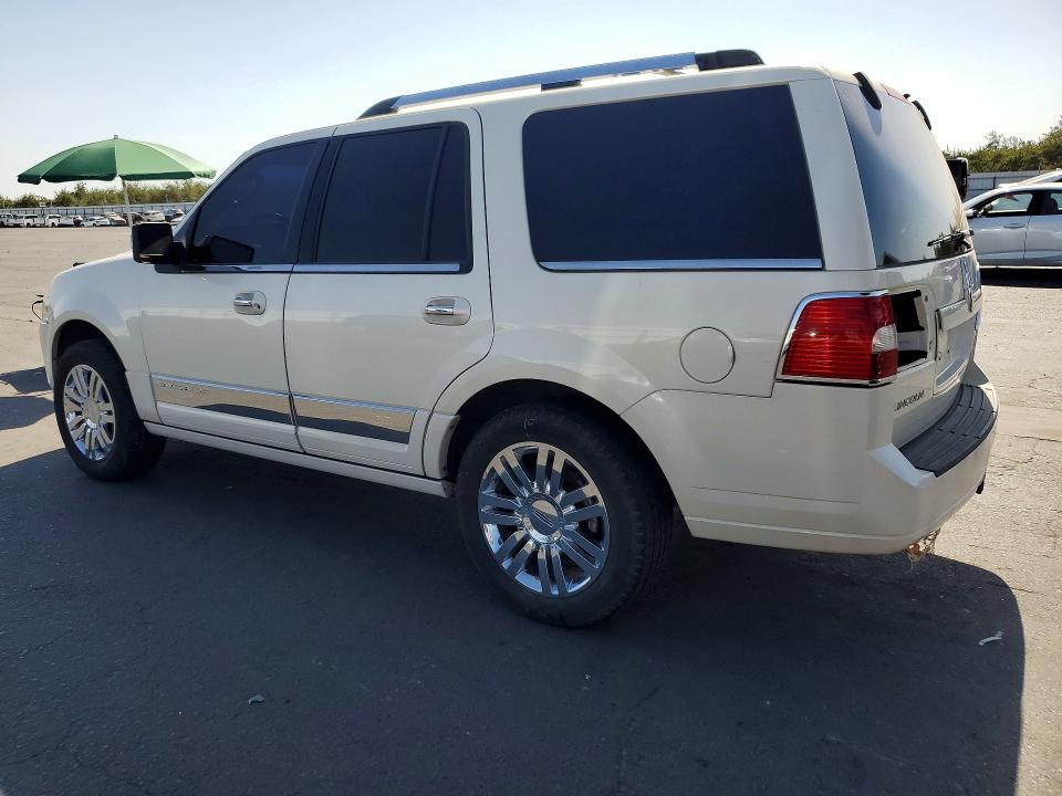 Photo 2 from auction – 2008 LINCOLN NAVIGATOR with VIN 5LMFU27538LJ05534