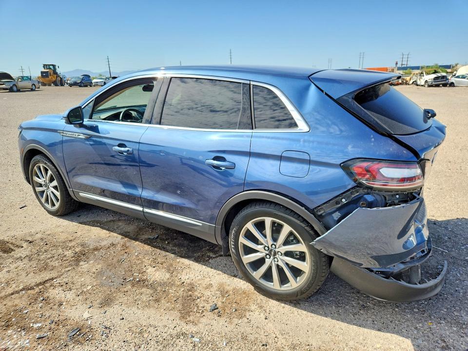Photo 2 from auction – 2019 LINCOLN NAUTILUS with VIN 2LMPJ6K97KBL41763