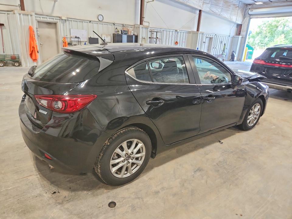 Photo 3 from auction – 2016 MAZDA 3 with VIN JM1BM1K71G1323166