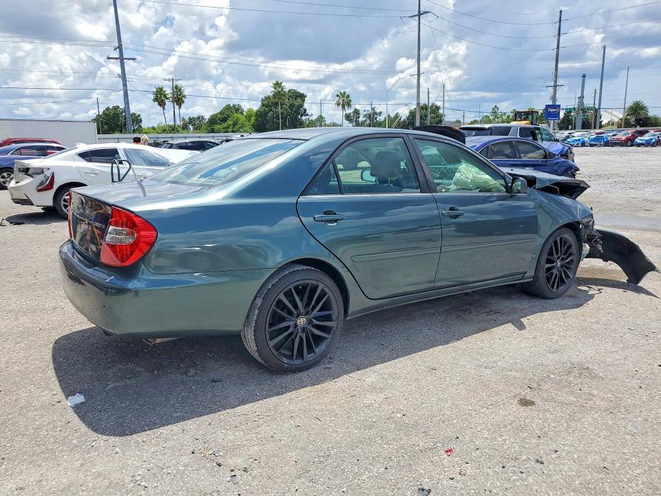 Photo 3 from auction – 2003 TOYOTA CAMRY with VIN 4T1BE32K03U196475