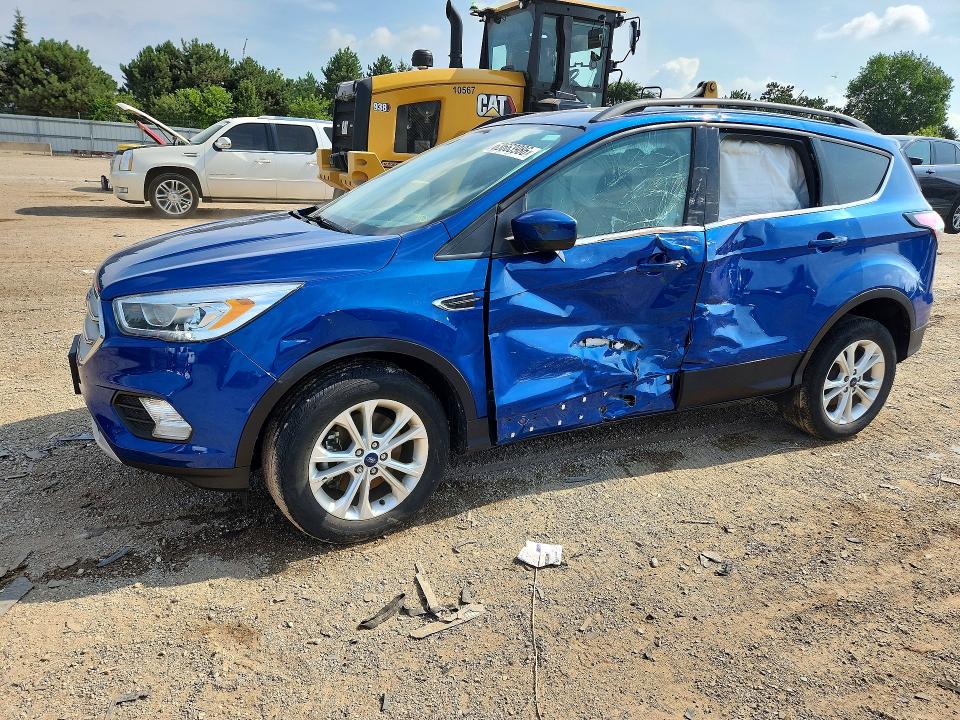 FORD ESCAPE 2017 with VIN 1FMCU9G96HUE87571 - Photo from auction