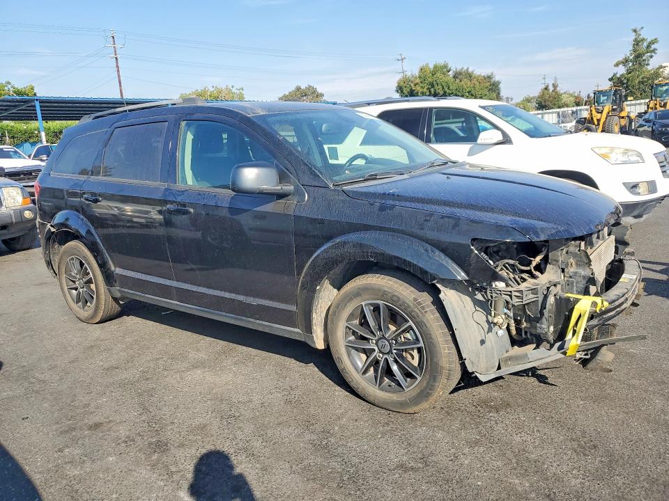 Photo 4 from auction – 2018 DODGE JOURNEY with VIN 3C4PDCAB4JT429442