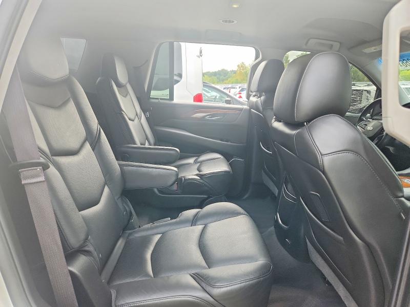 Photo 11 from auction – 2016 CADILLAC ESCALADE with VIN 1GYS3AKJ0GR399097