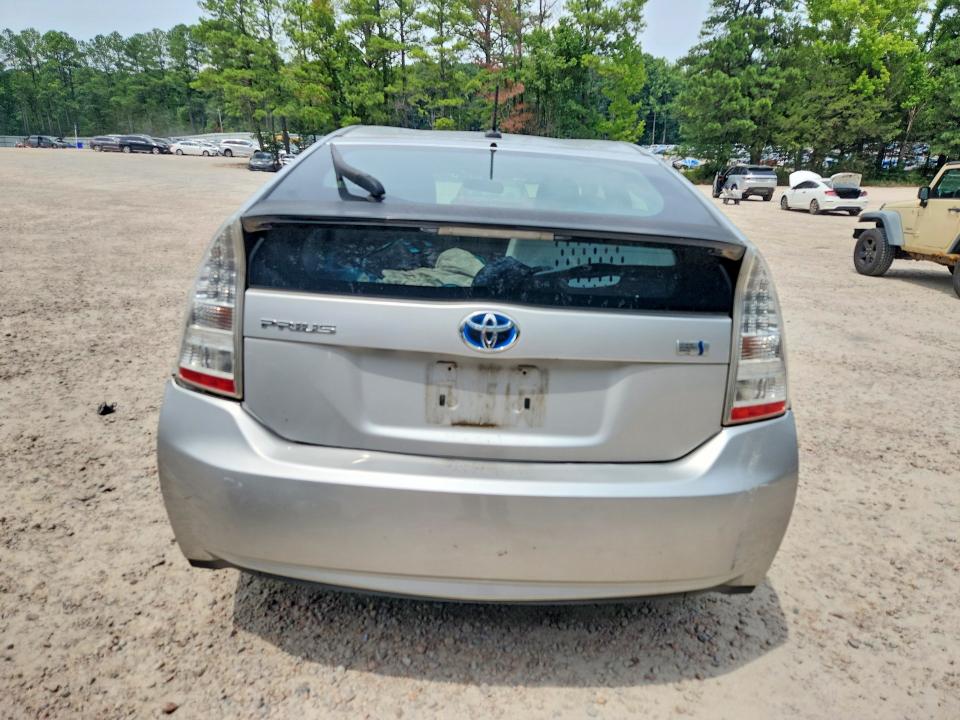 Photo 6 from auction – 2011 TOYOTA PRIUS with VIN JTDKN3DU0B0282653