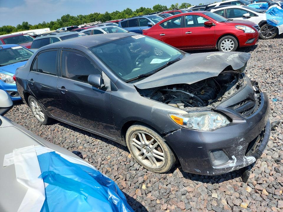 Photo 4 from auction – 2011 TOYOTA COROLLA with VIN 2T1BU4EE7BC586973