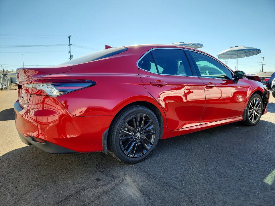 Photo 3 from auction – 2023 TOYOTA CAMRY with VIN 4T1F31AK0PU048197