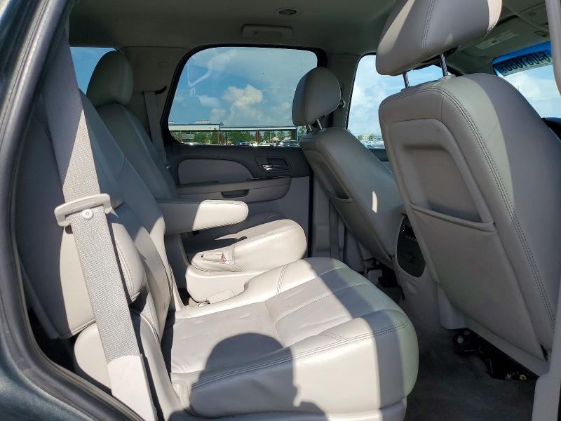 Photo 10 from auction – 2011 CHEVROLET TAHOE with VIN 1GNSCBE07BR180202