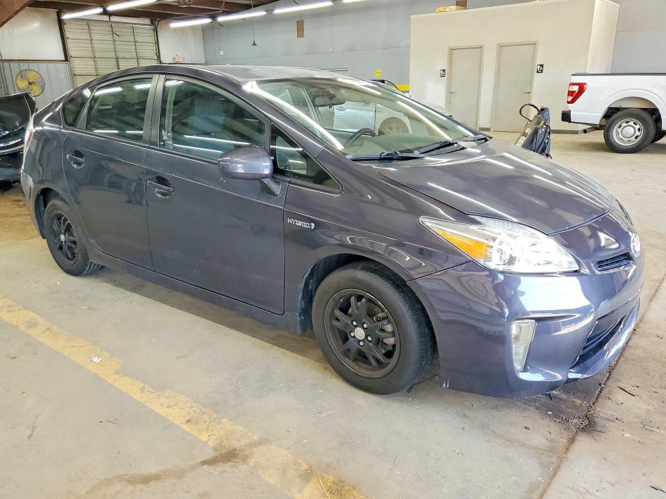 Photo 4 from auction – 2012 TOYOTA PRIUS with VIN JTDKN3DU7C1481551