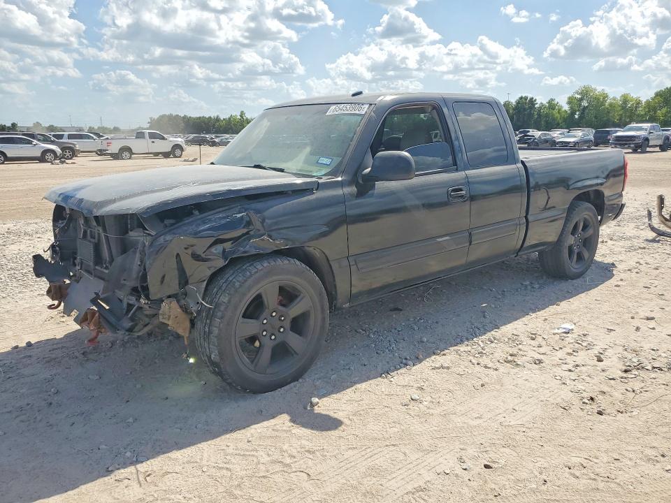 CHEVROLET SILVERADO 2003 with VIN 2GCEC19TX31228922 - Photo from auction