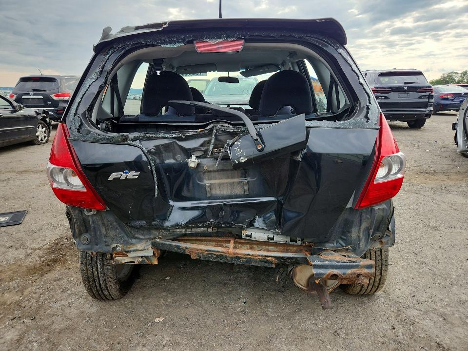 Photo 6 from auction – 2008 HONDA FIT with VIN JHMGD38668S016408