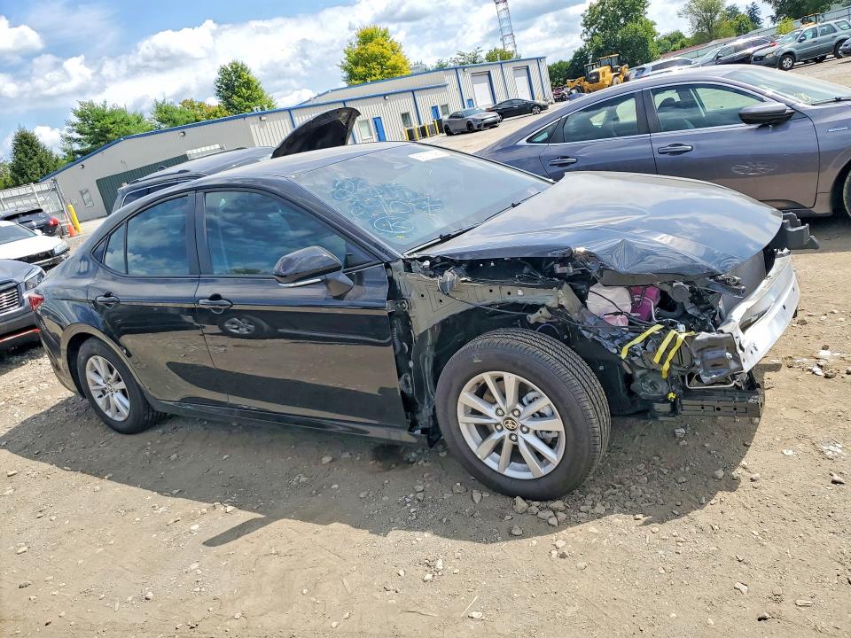 Zdjęcie 4 z aukcji – 2026 TOYOTA CAMRY z VIN 4T1DAACK3TU756965
