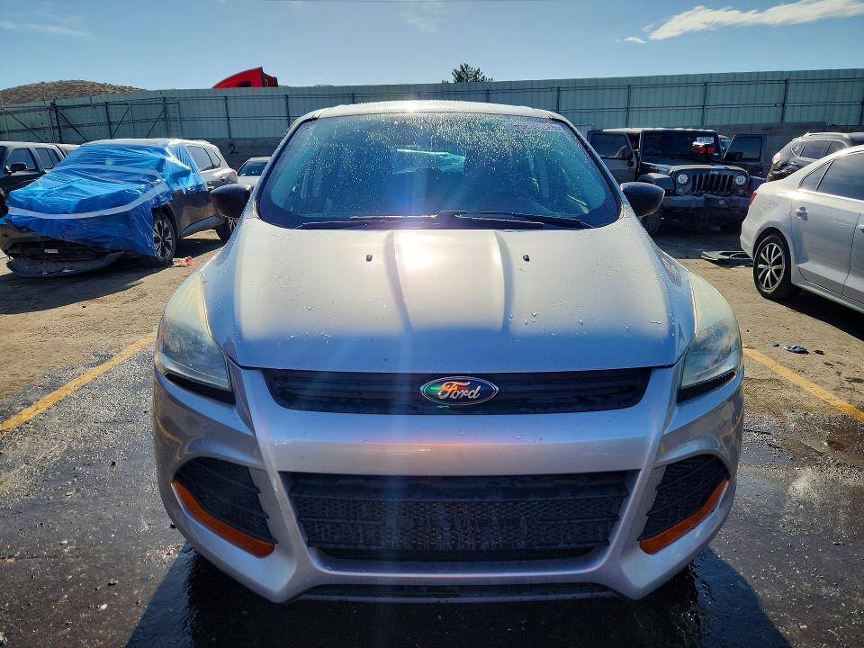 Photo 5 from auction – 2016 FORD ESCAPE with VIN 1FMCU0F73GUB07564