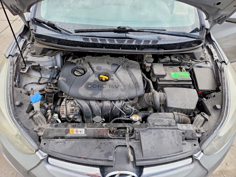 Photo 11 from auction – 2015 HYUNDAI ELANTRA with VIN 5NPDH4AE4FH646116