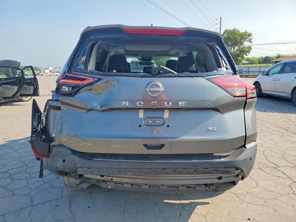 Photo 6 from auction – 2022 NISSAN ROGUE with VIN 5N1BT3CA6NC731345