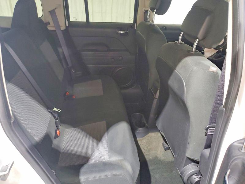 صورة رقم 11 من المزاد - 2016 JEEP PATRIOT مع VIN 1C4NJPBA2GD636634