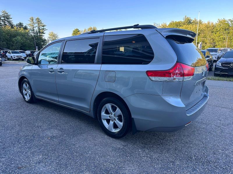 Photo 3 from auction – 2014 TOYOTA SIENNA with VIN 5TDKK3DCXES478665