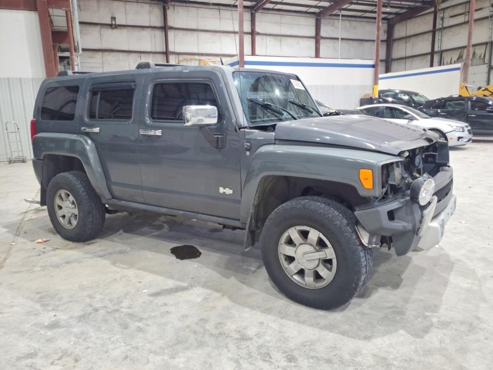 Photo 4 from auction – 2008 HUMMER H3 with VIN 5GTEN13E588146954