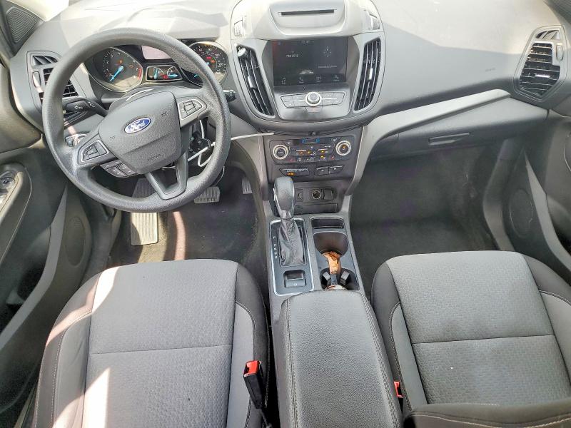 Photo 8 from auction – 2018 FORD ESCAPE with VIN 1FMCU0GD1JUD02901