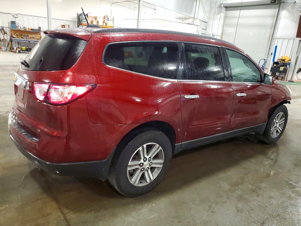 Photo 3 from auction – 2017 CHEVROLET TRAVERSE with VIN 1GNKVGKD0HJ168429