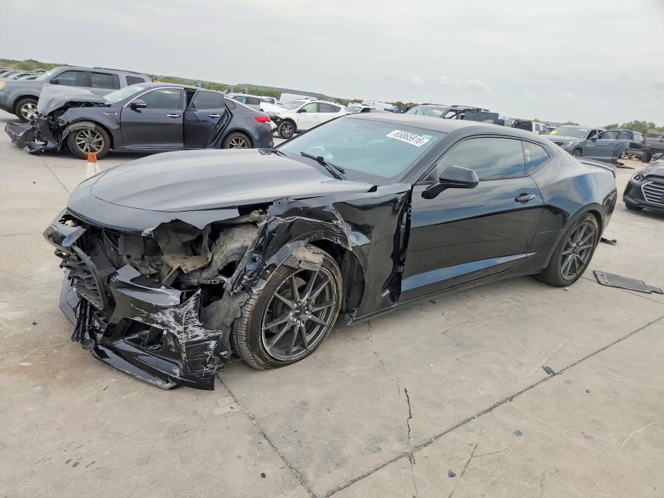 Photo 1 from auction – 2017 CHEVROLET CAMARO with VIN 1G1FB1RX9H0165494