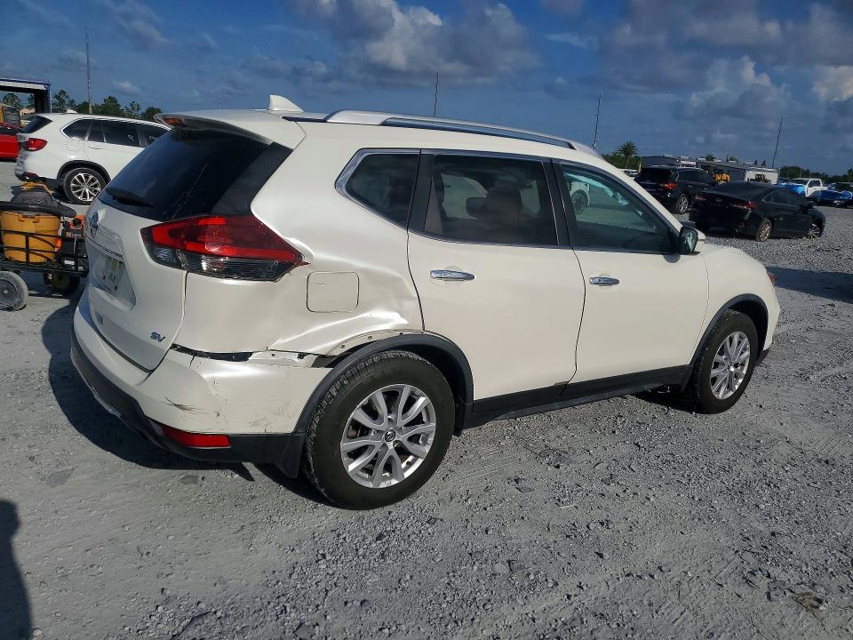 Photo 3 from auction – 2018 NISSAN ROGUE with VIN JN8AT2MT2JW457150