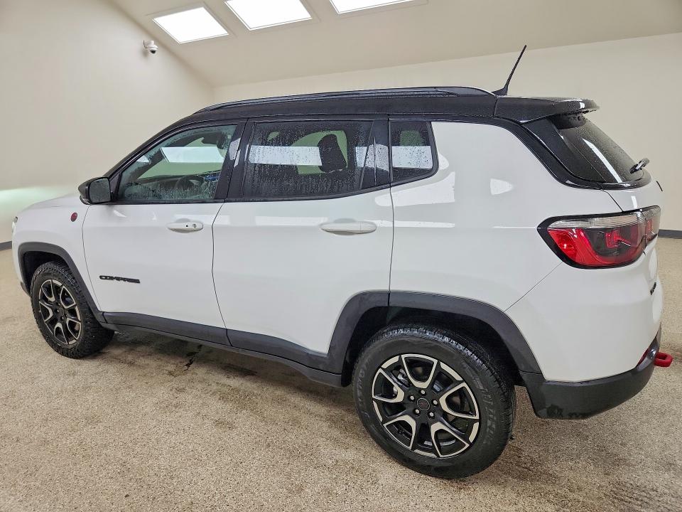 صورة رقم 2 من المزاد - 2026 JEEP COMPASS مع VIN 3C4NJDDN9TT187777