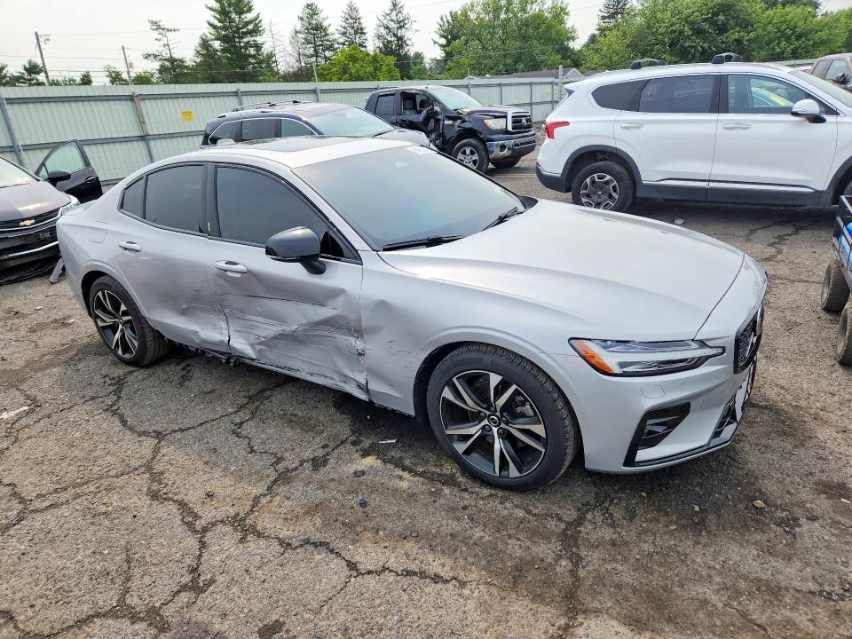 Photo 4 from auction – 2023 VOLVO S60 with VIN 7JRL12FV4PG240678