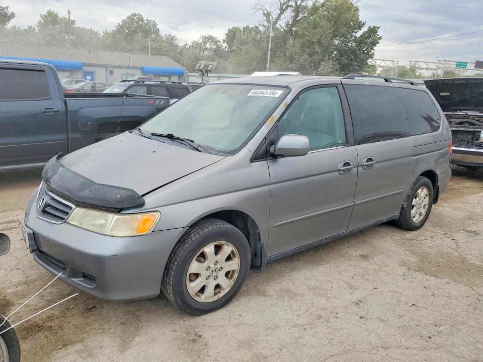 HONDA ODYSSEY 2002 с VIN 5FNRL18602B027586 - Фото с аукциона