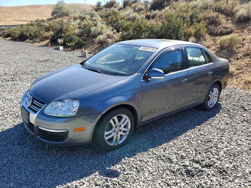 VOLKSWAGEN JETTA 2007 with VIN 3VWDF71K67M134945 - Photo from auction