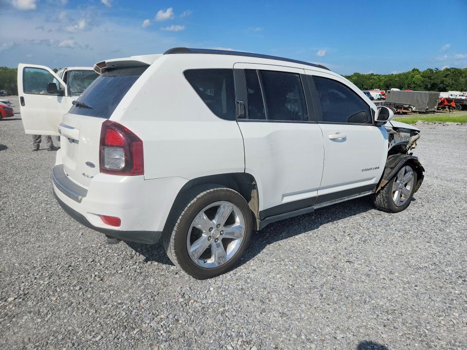 Photo 3 from auction – 2014 JEEP COMPASS with VIN 1C4NJDCB1ED921439