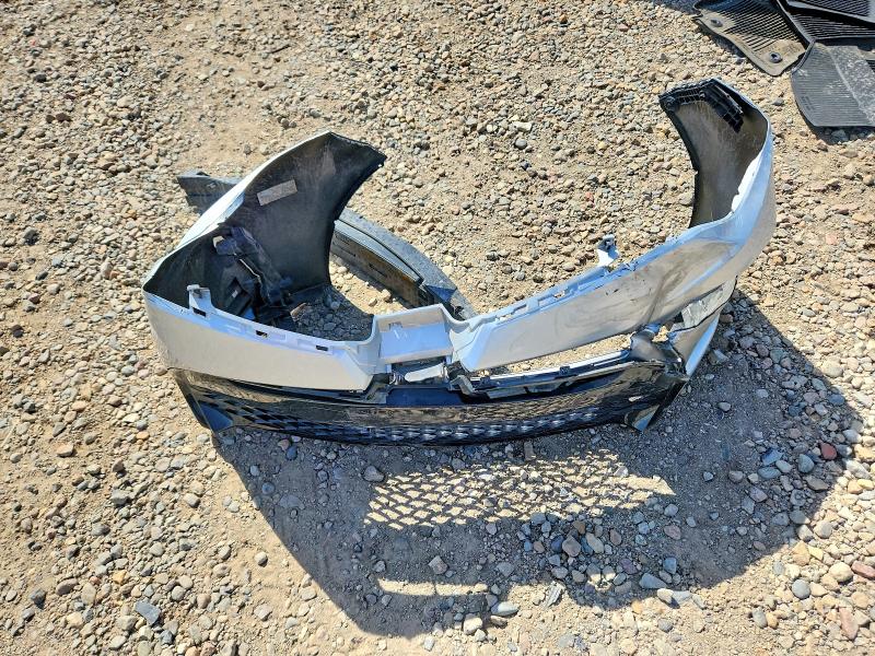 Foto 12 de la subasta – 2017 TOYOTA COROLLA con VIN 2T1BURHE6HC747007