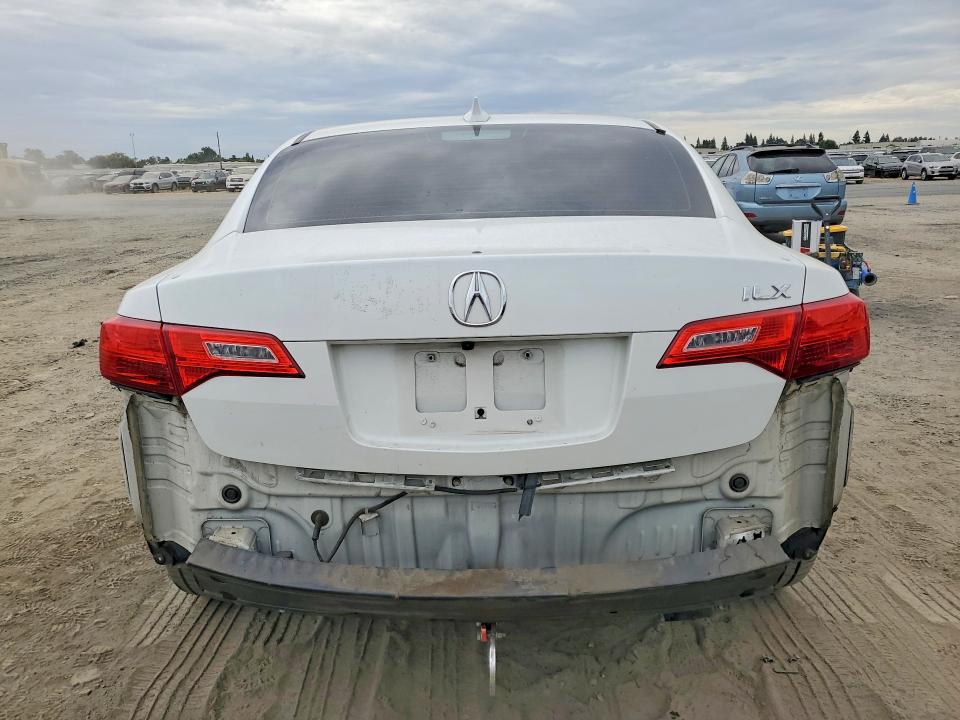 Photo 6 from auction – 2014 ACURA ILX with VIN 19VDE1F34EE003548