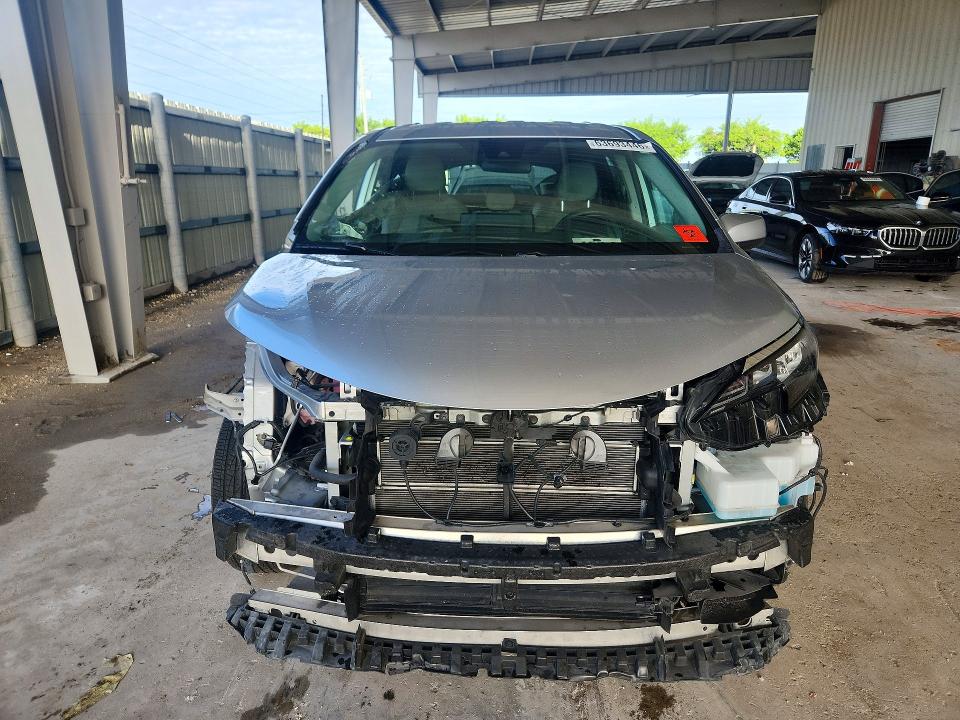 صورة رقم 5 من المزاد - 2024 TOYOTA SIENNA مع VIN 5TDKRKEC3RS186740