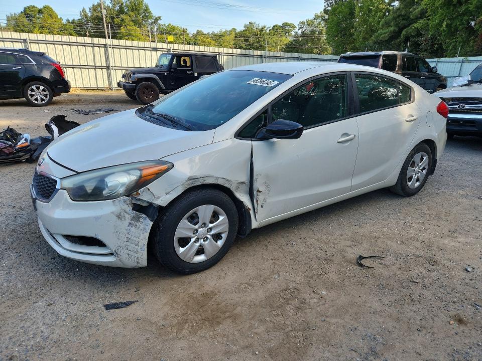 KIA FORTE 2015 with VIN KNAFK4A61F5304509 - Photo from auction