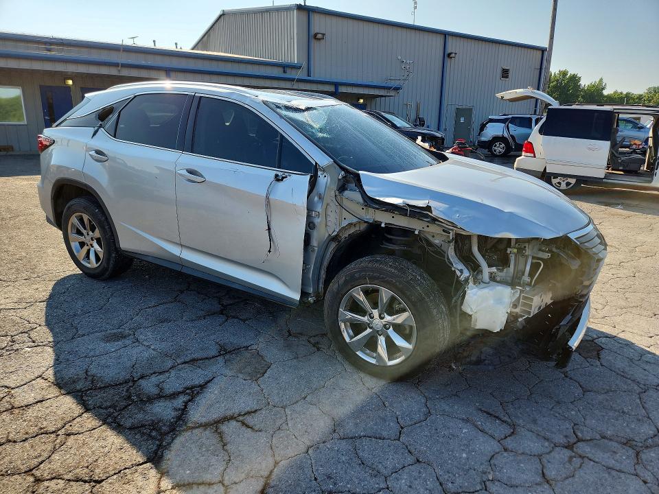 Photo 4 from auction – 2016 LEXUS RX with VIN 2T2ZZMCA2GC026894