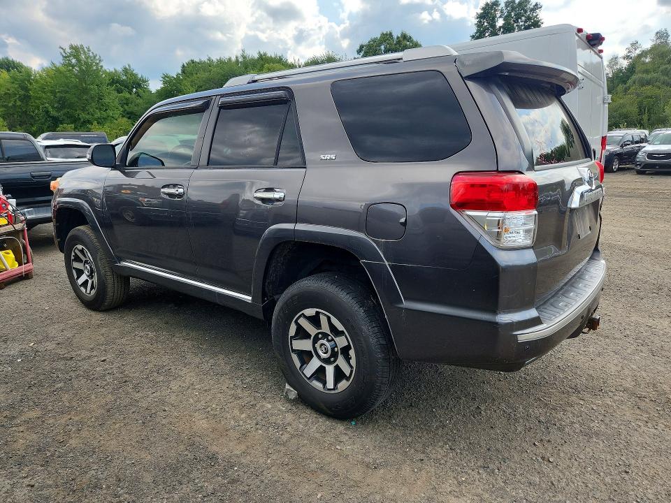 Photo 2 from auction – 2011 TOYOTA 4RUNNER with VIN JTEBU5JR4B5041384