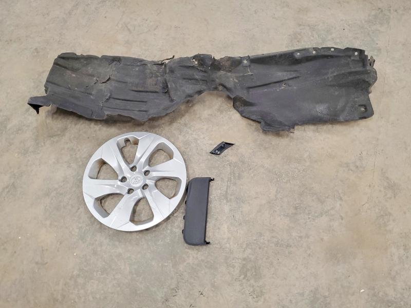 Photo 13 from auction – 2019 TOYOTA RAV4 with VIN JTMF1RFV4KD019029