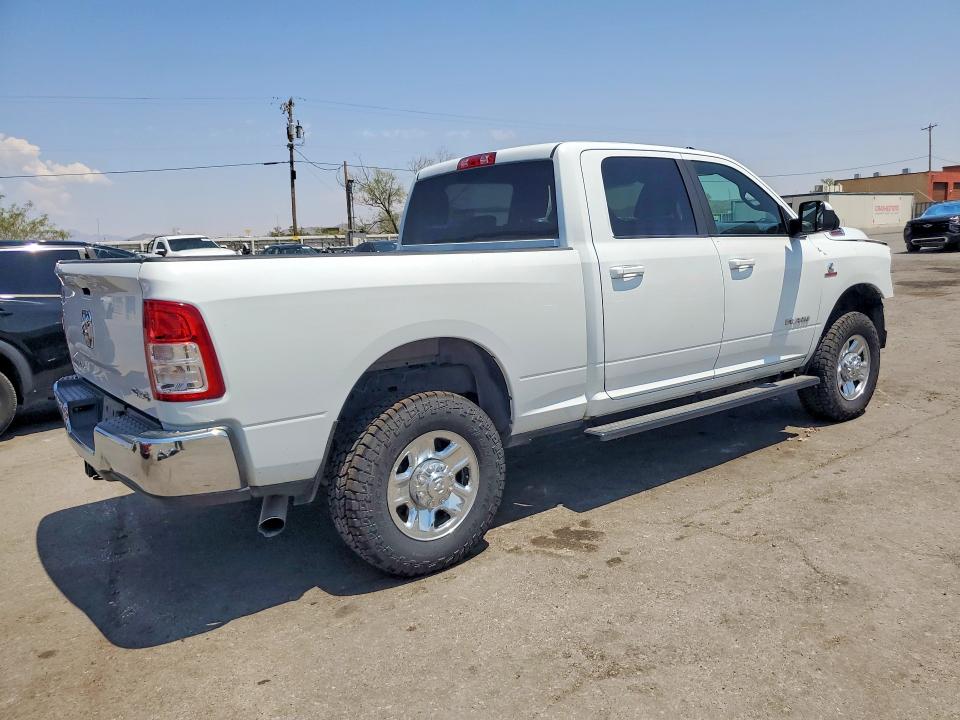 Photo 3 from auction – 2022 RAM 2500 with VIN 3C6UR5DL3NG436490
