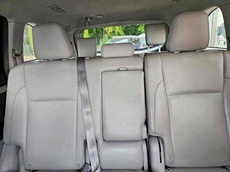 Photo 10 from auction – 2015 TOYOTA HIGHLANDER with VIN 5TDJKRFHXFS089386