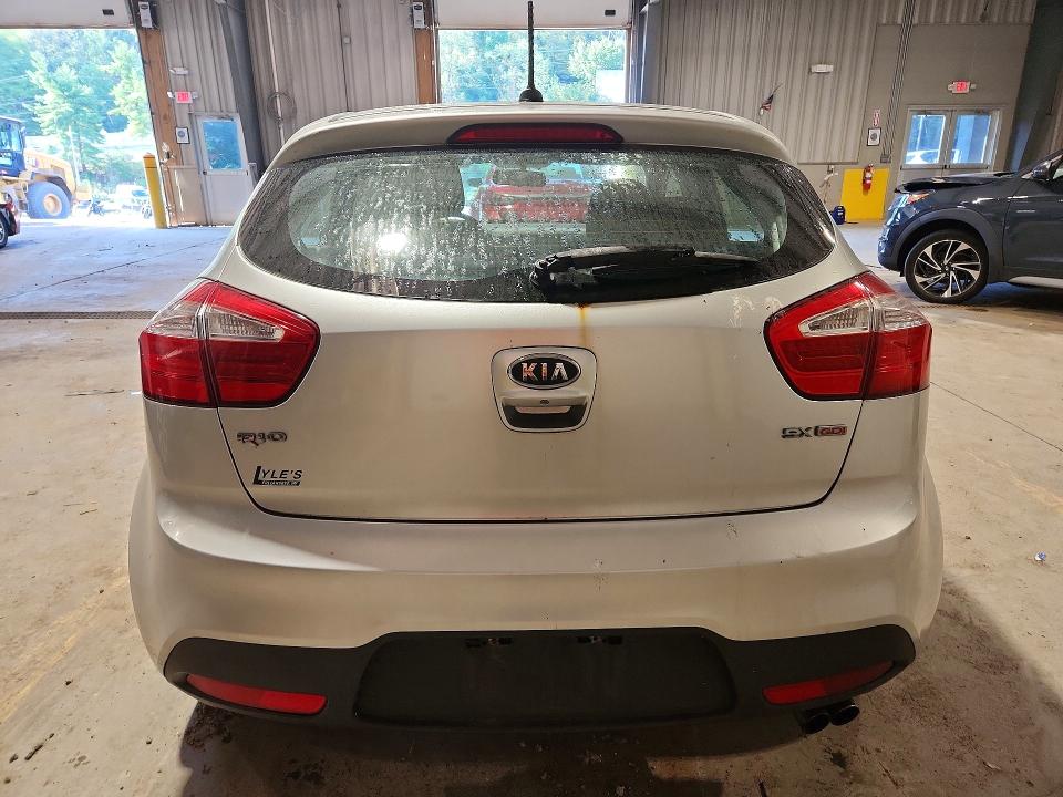 Photo 6 from auction – 2012 KIA RIO 5-DOOR with VIN KNADN5A39C6064786