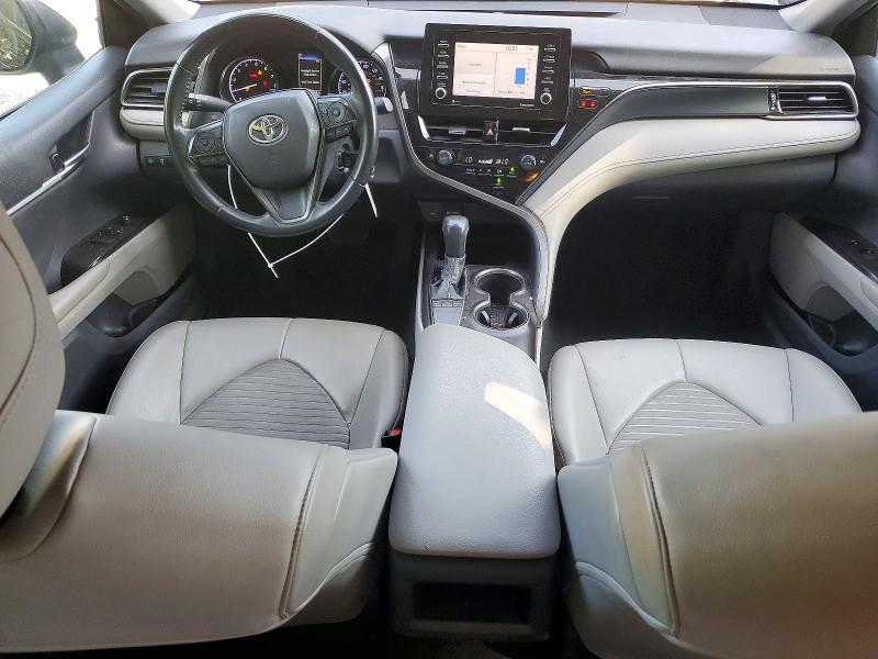 Photo 8 from auction – 2022 TOYOTA CAMRY with VIN 4T1G11AK8NU673664