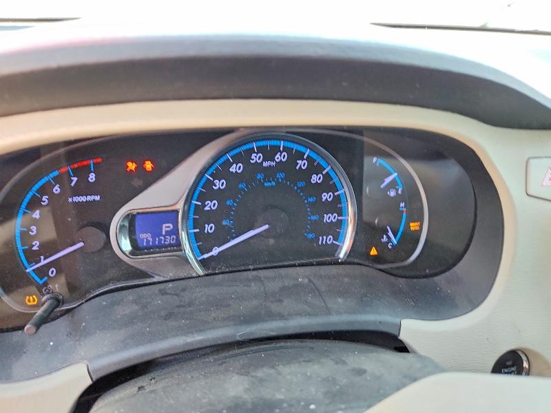 Photo 9 from auction – 2014 TOYOTA SIENNA with VIN 5TDYK3DC0ES473551