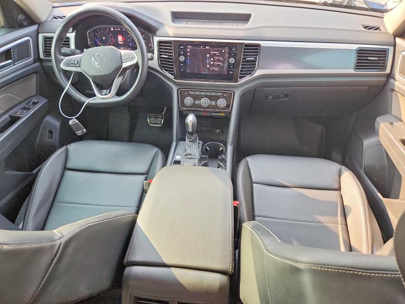 Photo 8 from auction – 2023 VOLKSWAGEN ATLAS with VIN 1V2SR2CA0PC544732